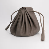 (限定リバイバル) 巾着バッグ M グレージュ