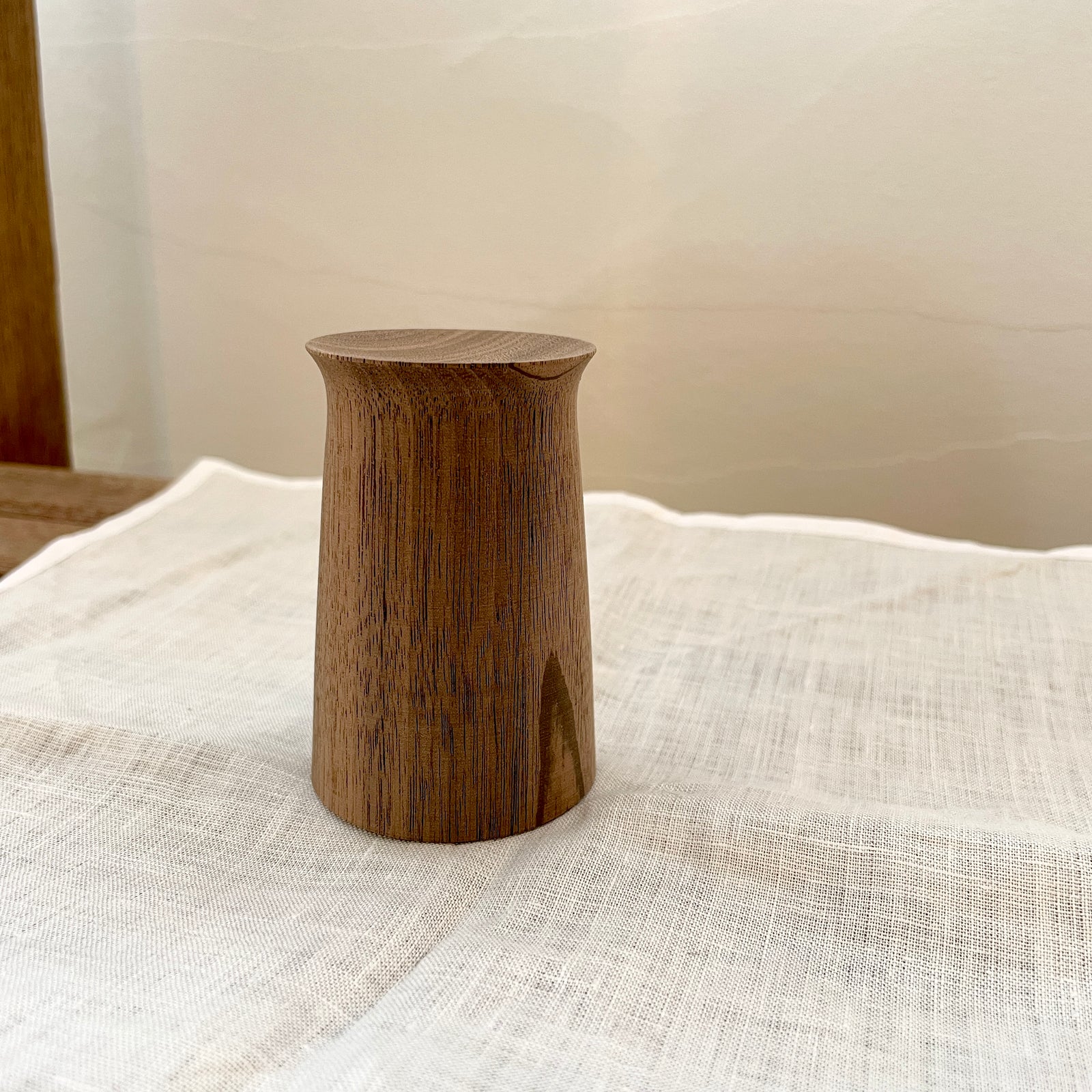 ウッドスタンド（Walnut製）丸型265Φ　Woody'sPlus Store ウッドスタンド（Walnut製）丸型265Φ Woody'sPlus Store ZX Fairway