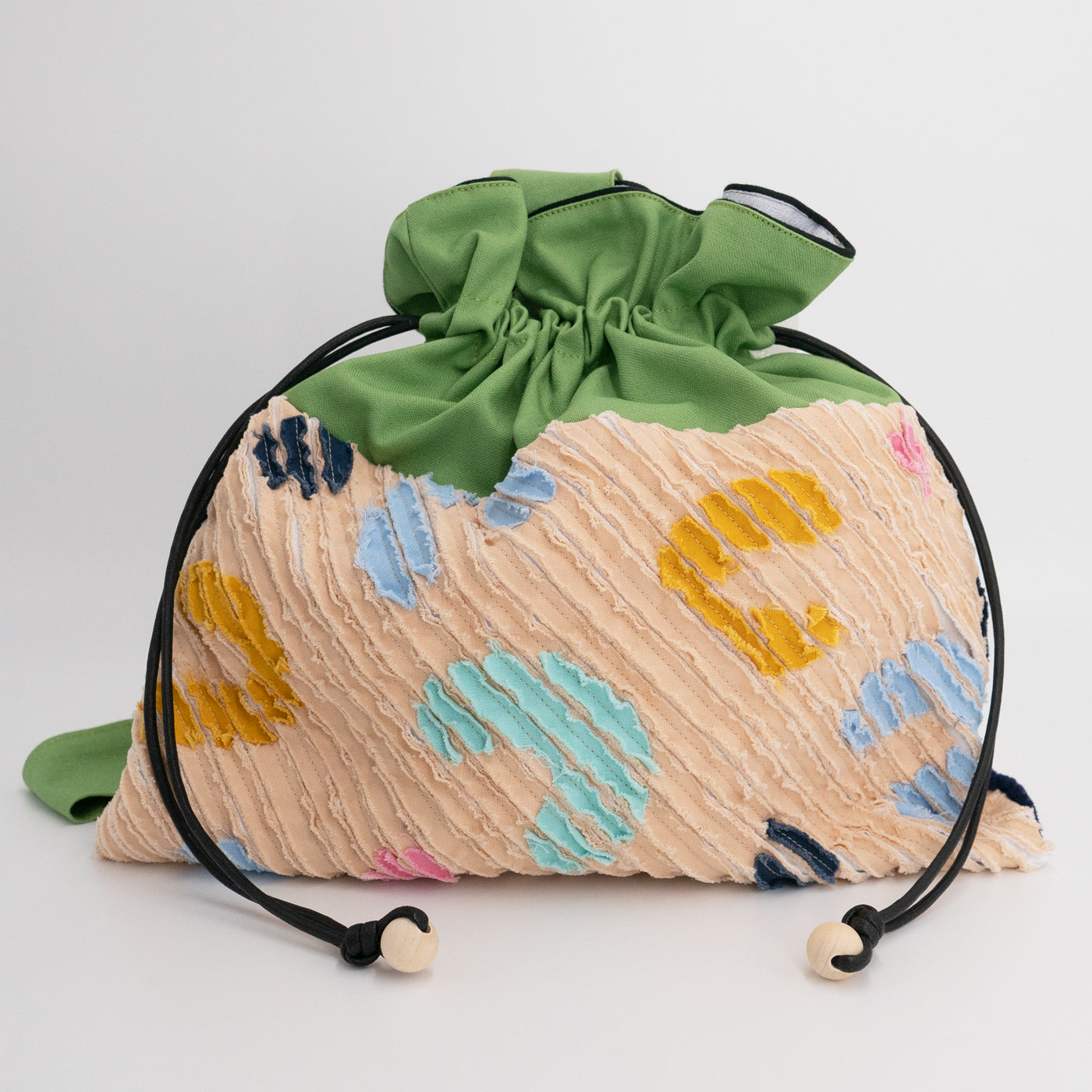 カンカン KANKAN 刺繍巾着バッグ （グリーン） -ファッション